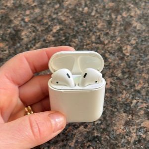 Air pods